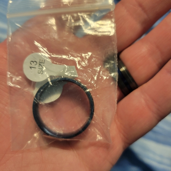 Men's ring/ wedding band - Picture 1 of 4